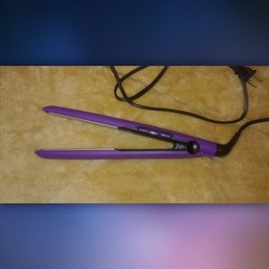 Purple Remington Flat Iron